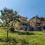 Xenius Zeus Sea View Maisonette In Glarokamvos I *