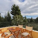 Xenius Zeus Sea View Maisonette In Glarokamvos I Σπίτι διακοπών Mesokhórion