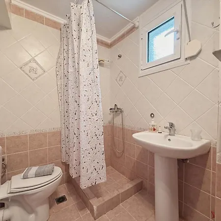 بيت للعطل Xenius Zeus Sea View Maisonette In Glarokamvos I *