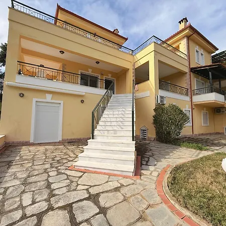 Xenius Zeus Sea View Maisonette In Glarokamvos I بيت للعطل