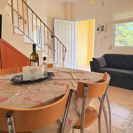 Xenius Zeus Sea View Maisonette In Glarokamvos I Mesokhórion